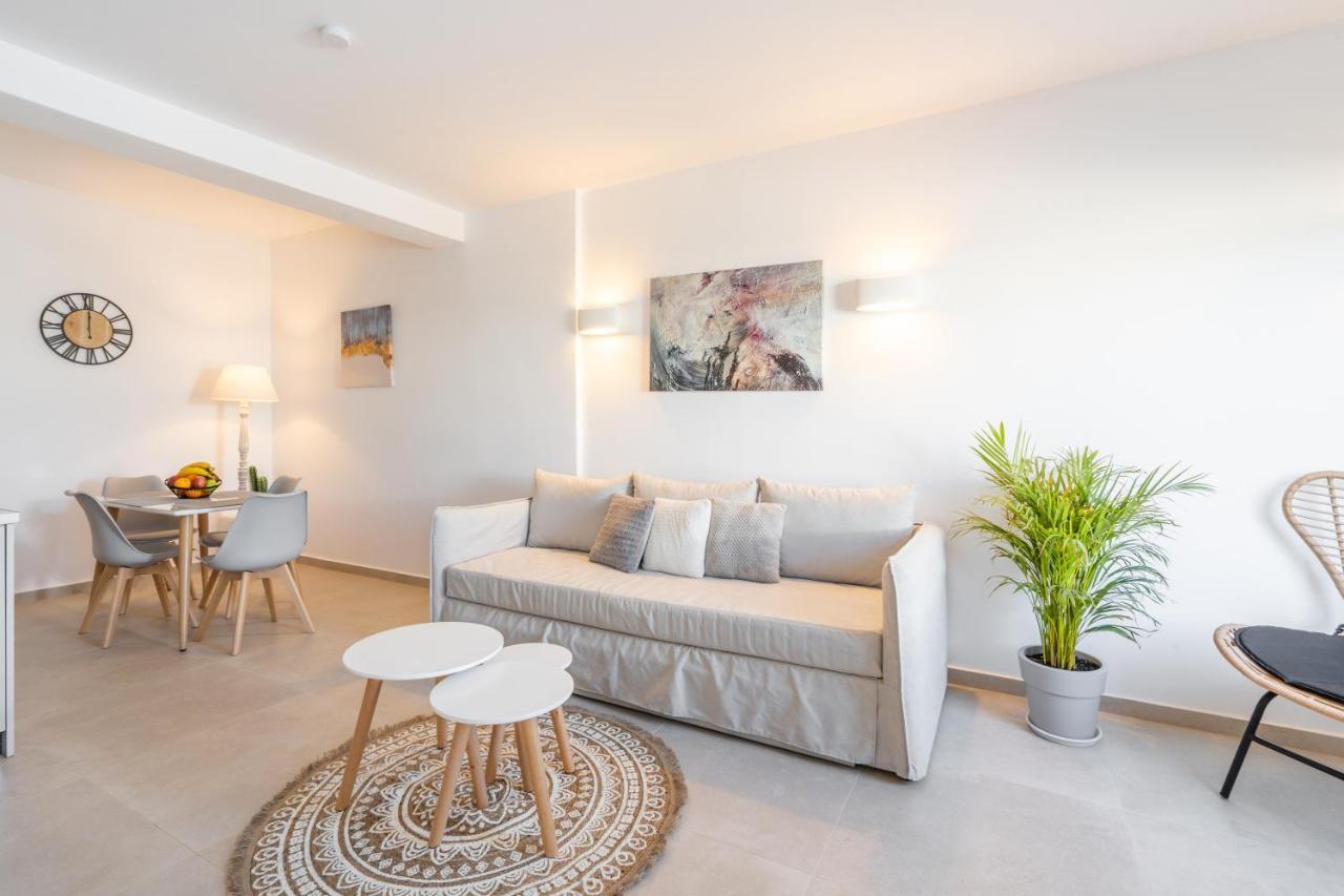 Sn Santorini Appartement Kamári